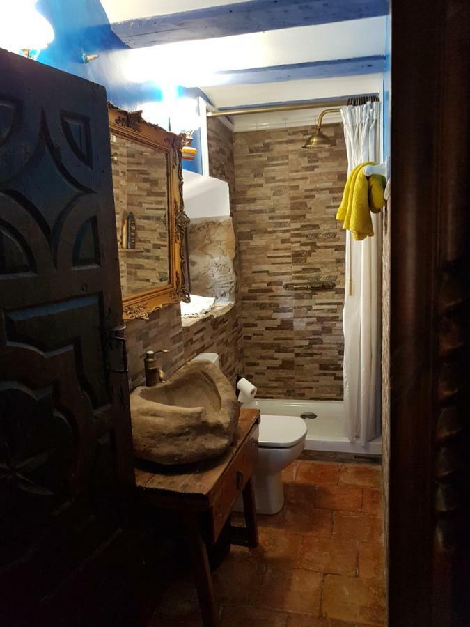 Casa-Abadia De Banaguas Apartment Bagian luar foto